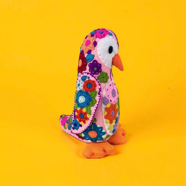 Embroidered penguin - FolkProject
