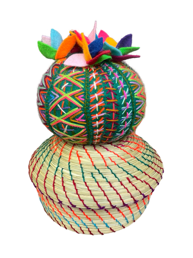 Tortillero Pin cushion cactus basket - FolkProject