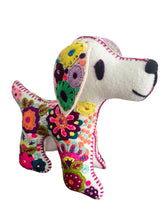 Embroidered felt dog - FolkProject