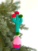 Cactus candelabra pom tassel - FolkProject